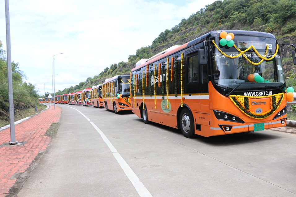 Display of Electric buses in the event